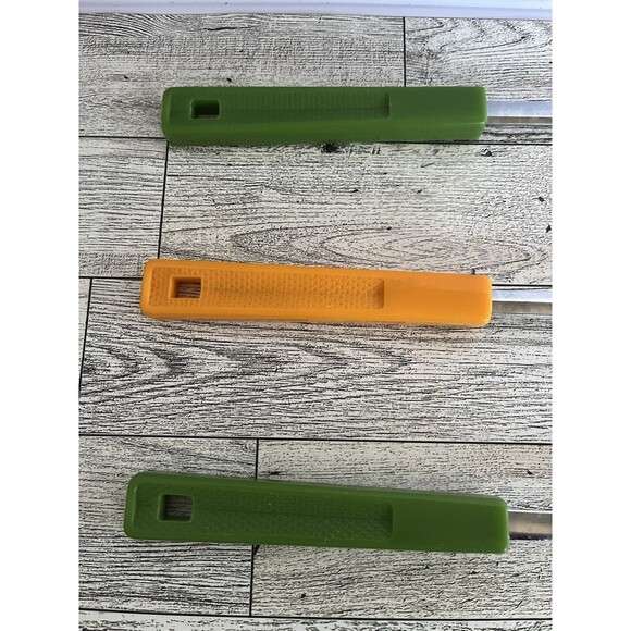 Vintage Kitchen Utensil Androck Spoon Ladle Green Orange Plastic Handles - Picture 2 of 7